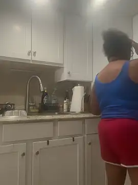 Snapshot of ebonyred chatting on July 4, 3:18 pm ebonyred online show from July 4, 3:18 pm