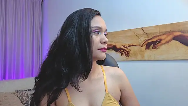 Snapshot of mariiana_murillo01 chatting on June 20, 3:53 am mariiana murillo01 online show from June 20, 3:53 am