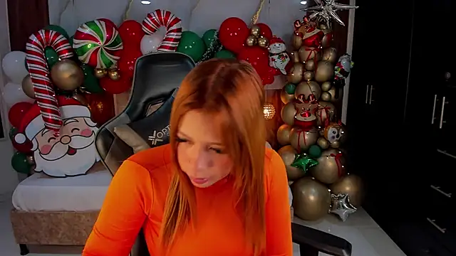 mia 18v online show from December 19, 8:05 pm