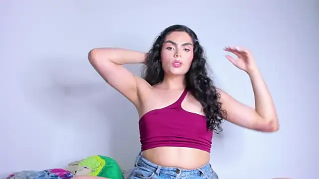 cheryl blossom69 online show from September 17, 3:41 am