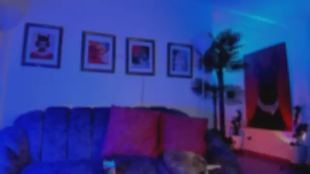 Taylor  foxxx online show from July 15, 7:13 am
