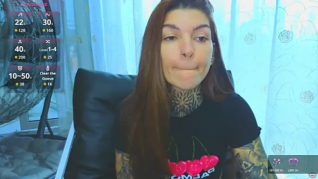 Snapshot of tattooedBabyy chatting on June 19, 9:57 am tattooedBabyy online show from June 19, 9:57 am