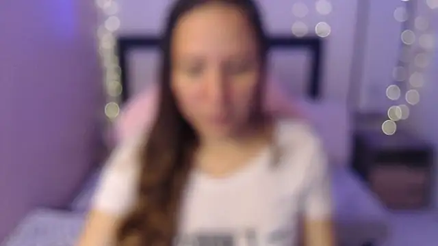 camila delarosa online show from June 25, 5:50 pm