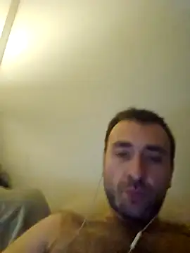 Snapshot of TIGERRR86 chatting on November 1, 8:22 pm TIGERRR86 online show from November 1, 8:22 pm