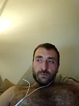 Snapshot of TIGERRR86 chatting on November 22, 9:14 pm TIGERRR86 online show from November 22, 9:14 pm