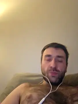 Snapshot of TIGERRR86 chatting on February 19, 8:49 pm TIGERRR86 online show from February 19, 8:49 pm