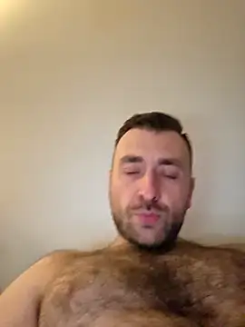 Snapshot of TIGERRR86 chatting on March 22, 4:10 pm TIGERRR86 online show from March 22, 4:10 pm