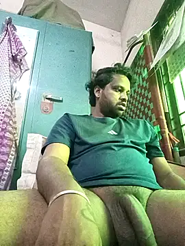 Snapshot of Dinesh2151@xh chatting on April 27, 4:21 am Dinesh2151xh online show from April 27, 4:21 am
