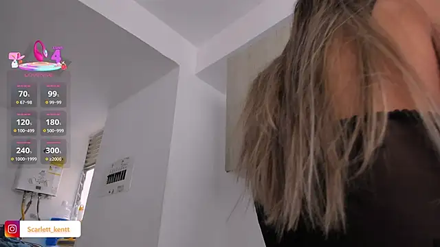 ScarlettAndClark online show from February 10, 1:59 pm