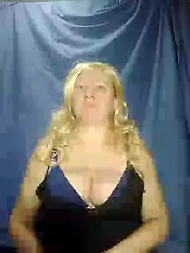 FameLara online show from January 21, 11:13 pm