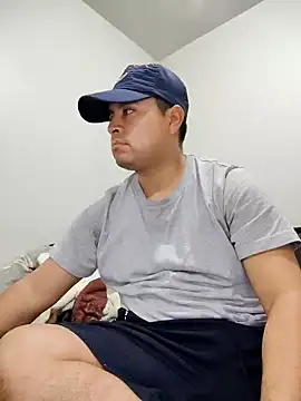 Snapshot of Potro23hotzen chatting on December 16, 7:54 pm Potro23hotzen online show from December 16, 7:54 pm