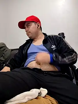 Snapshot of Potro23hotzen chatting on January 8, 1:53 am Potro23hotzen online show from January 8, 1:53 am