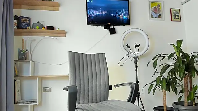 manucute 23  online show from November 12, 3:23 pm