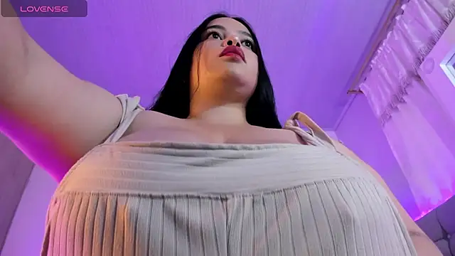 Snapshot of Ashanty_vera15 chatting on March 15, 9:27 pm Ashanty vera15 online show from March 15, 9:27 pm