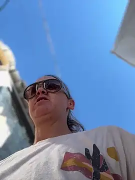 Snapshot of SexyB214 chatting on February 21, 8:16 pm SexyB214 online show from February 21, 8:16 pm