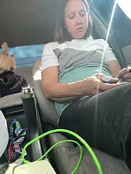 Snapshot of SexyB214 chatting on March 14, 10:05 pm SexyB214 online show from March 14, 10:05 pm