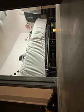 Snapshot of SexyB214 chatting on October 8, 10:02 am SexyB214 online show from October 8, 10:02 am