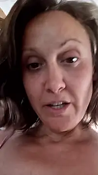 SexyB214 online show from March 28, 9:25 pm