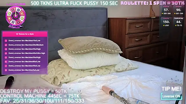 Snapshot of HotBaby666 chatting on June 30, 6:20 pm HotBaby666 online show from June 30, 6:20 pm