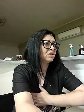 Milf Abigail online show from March 28, 2:11 am