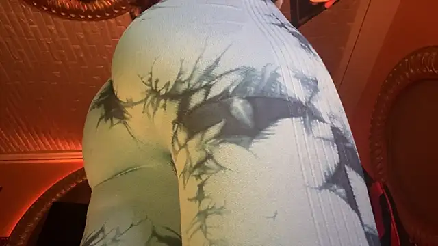 Snapshot of ORLA86 chatting on March 8, 7:53 pm ORLA86 online show from March 8, 7:53 pm