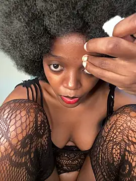 Bella kiki online show from June 24, 8:19 pm