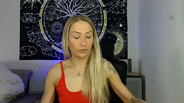 SexxyLiviaa online show from March 24, 6:51 am