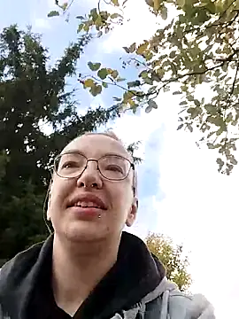 Snapshot of Isabella_Geney chatting on October 11, 12:36 pm Isabella Geney online show from October 11, 12:36 pm