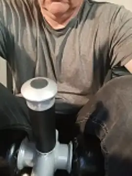 Snapshot of massive_cum chatting on June 13, 6:50 pm massive cum online show from June 13, 6:50 pm