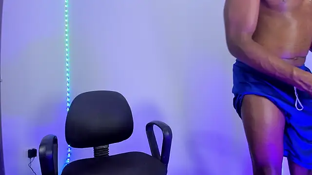 Snapshot of Master_Rimay chatting on February 14, 12:51 am Master Rimay online show from February 14, 12:51 am