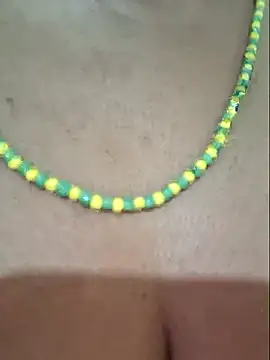 gatadeojosclaros online show from November 5, 2:33 am