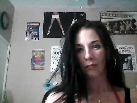 Snapshot of gorgeous11 chatting on February 21, 4:07 am gorgeous11 online show from February 21, 4:07 am