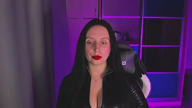 Christy Calypso online show from April 15, 3:52 pm