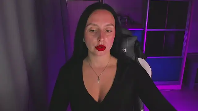 Snapshot of Christy_Calypso chatting on June 4, 3:51 pm Christy Calypso online show from June 4, 3:51 pm