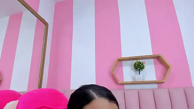 ISABELLA 020 online show from November 28, 2:09 pm