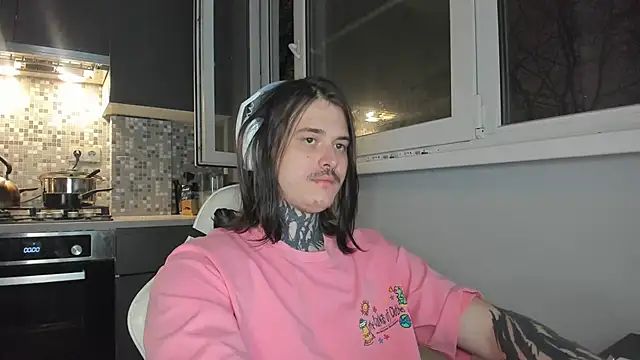  torfin  online show from December 22, 9:09 pm