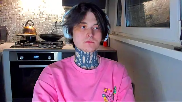  torfin  online show from April 3, 11:58 pm