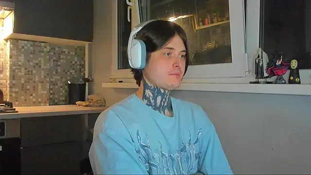  torfin  online show from April 7, 11:26 pm