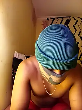 StallionPiper12 online show from April 18, 9:15 pm