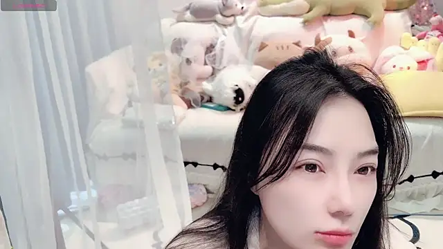 AKiKi711 online show from March 26, 5:02 am