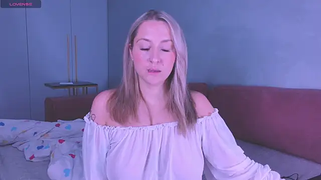 Snapshot of Oh_mylissa chatting on June 16, 8:00 pm Oh mylissa online show from June 16, 8:00 pm