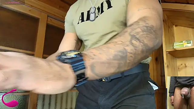 hot black3 online show from March 26, 3:06 pm