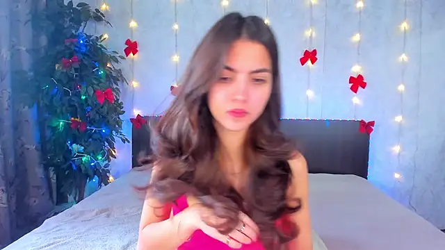 Milana Crystal  online show from December 5, 8:12 am