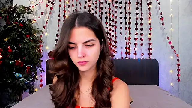 Milana Crystal  online show from February 15, 8:13 am