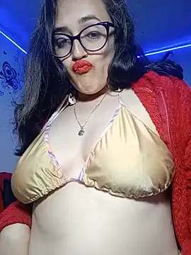 Snapshot of anndreapds chatting on June 9, 2:12 am anndreapds online show from June 9, 2:12 am
