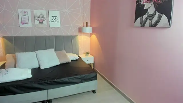 zara  sweet online show from February 19, 1:18 pm