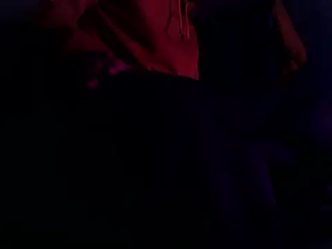 Snapshot of andrescaraballo chatting on September 26, 5:11 am andrescaraballo online show from September 26, 5:11 am