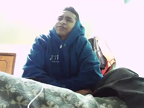 Snapshot of andrescaraballo chatting on October 9, 4:54 am andrescaraballo online show from October 9, 4:54 am