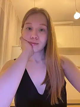 Eva Weyne online show from January 31, 9:57 pm