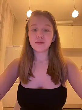 Eva Weyne online show from April 16, 8:42 pm